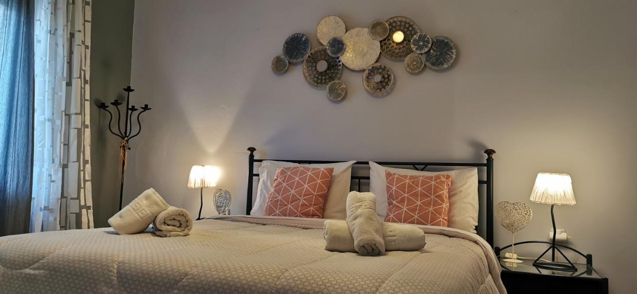 Alexandra'S Home Fira  Extérieur photo