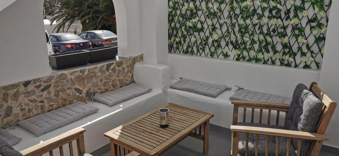 Alexandra'S Home Fira  Extérieur photo